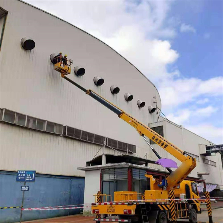 宁乡高空作业车出租服务：专业广告牌安装解决方案